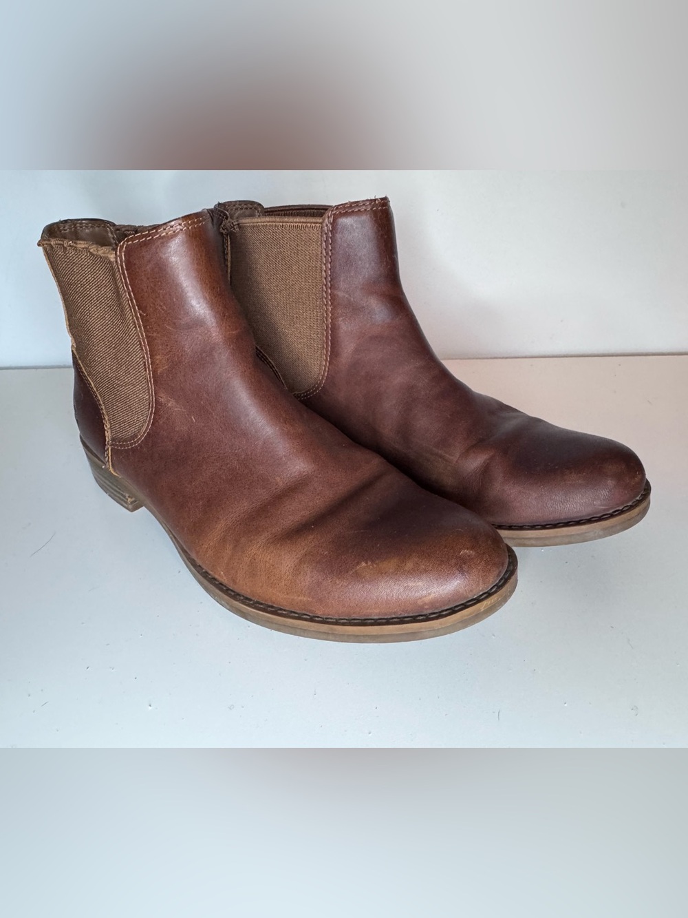 Timberland Women’s Brown Leather low Chelsea Boots